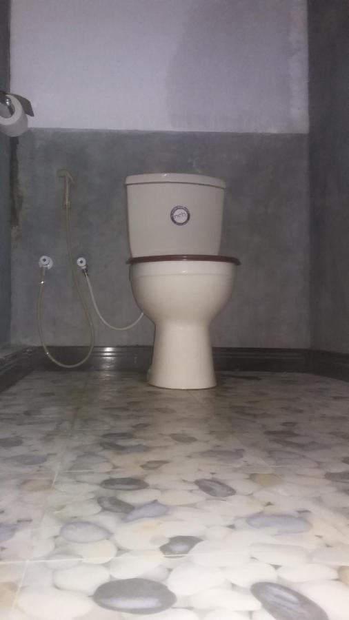 Angry Birds Homestay Habarana Esterno foto